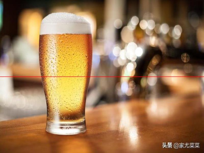 同樣是啤酒，“瓶裝”和“罐裝”到底哪個好？知道后別再亂買了