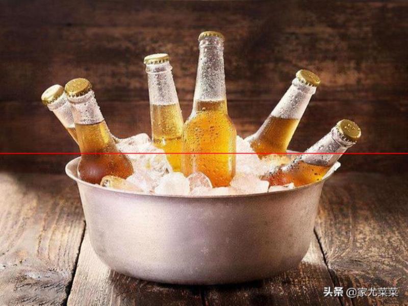 同樣是啤酒，“瓶裝”和“罐裝”到底哪個好？知道后別再亂買了