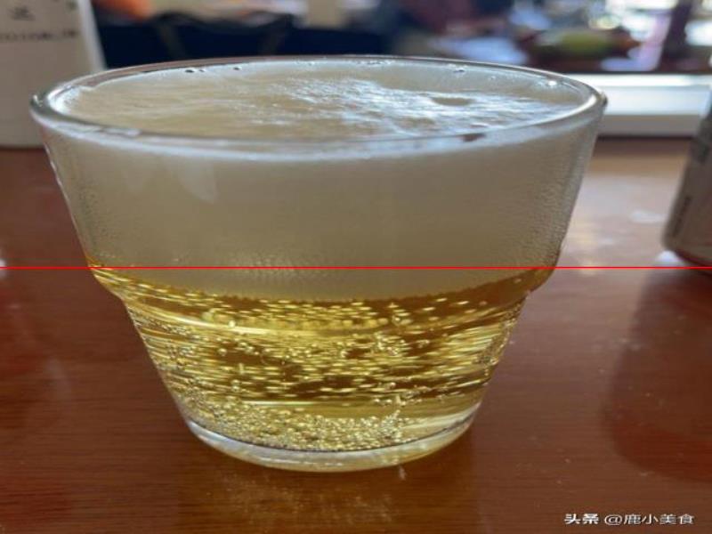 工業(yè)啤酒不好喝？試試6款國(guó)貨啤酒，用料扎實(shí)，“真”啤酒的味道